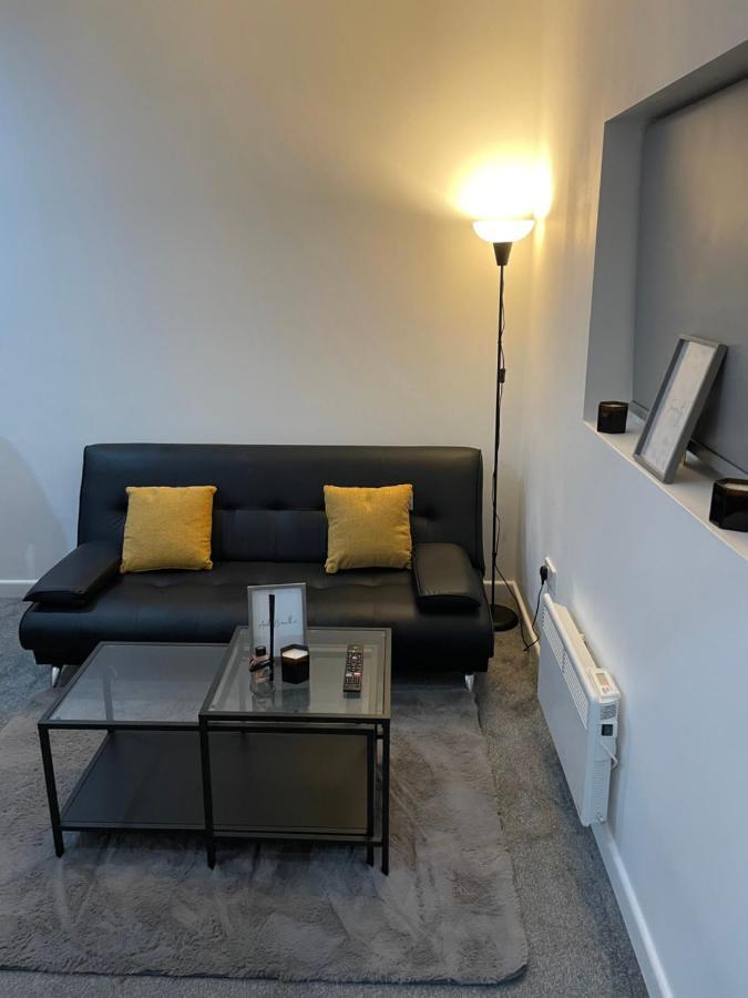 Apartment In Bham City Centre Free Parking Sleeps 3 Birmingham Buitenkant foto