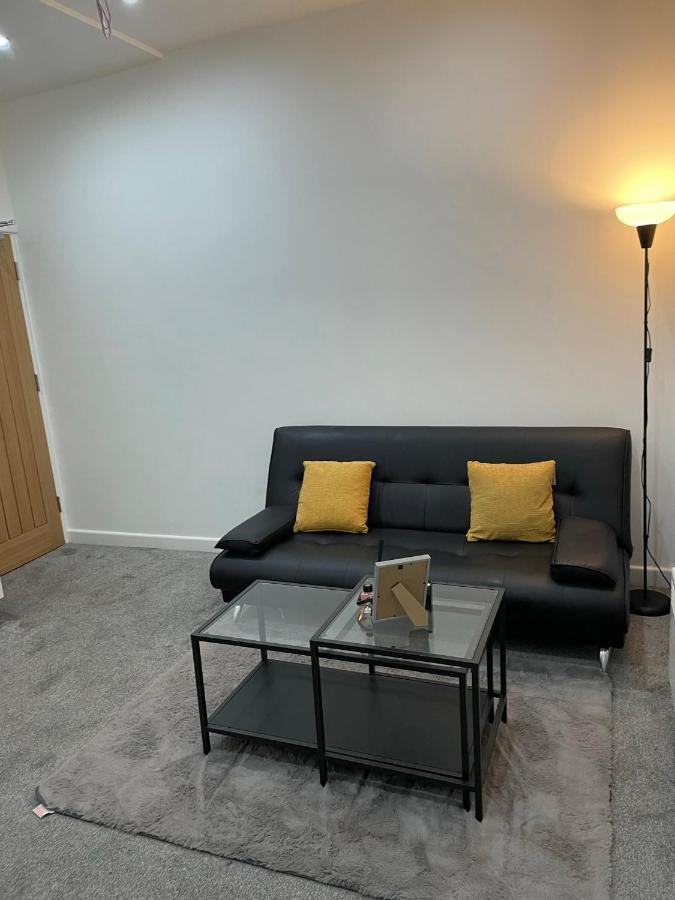 Apartment In Bham City Centre Free Parking Sleeps 3 Birmingham Buitenkant foto