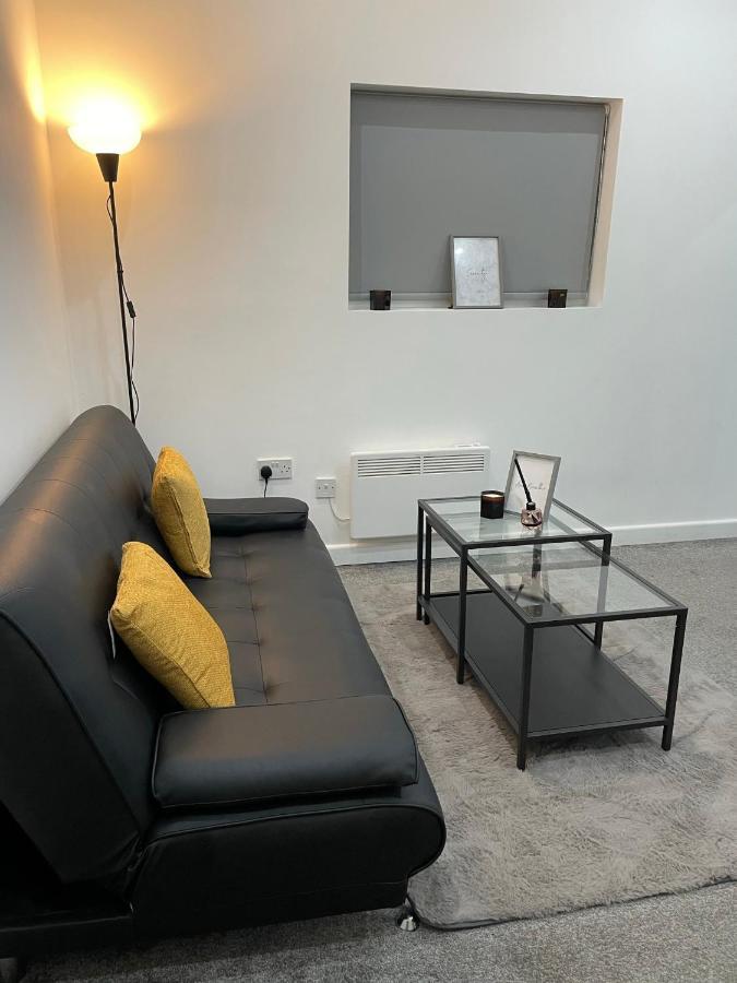 Apartment In Bham City Centre Free Parking Sleeps 3 Birmingham Buitenkant foto